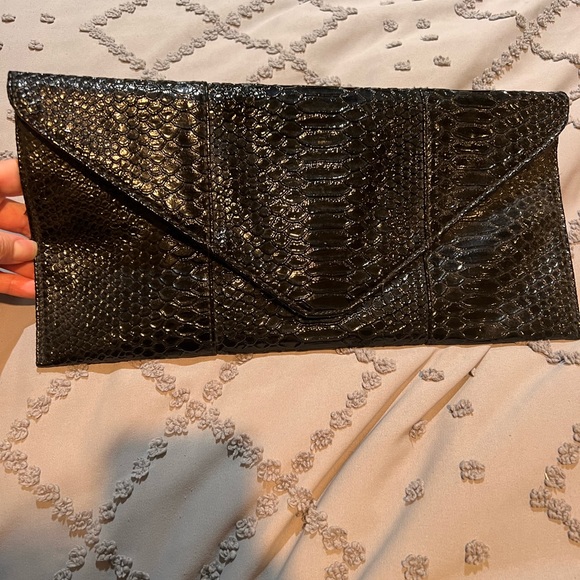Urban Expressions Handbags - Beautiful black Urban Expressions clutch in snake skim print. With tag.